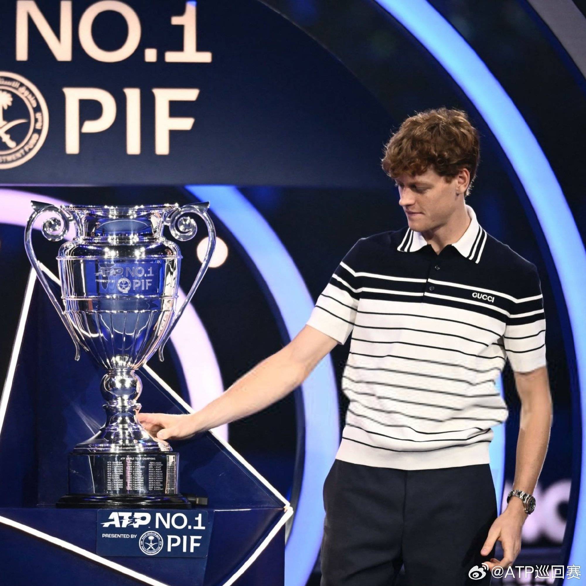 ATP总决赛鏖战法网，兹维列夫惊艳四座