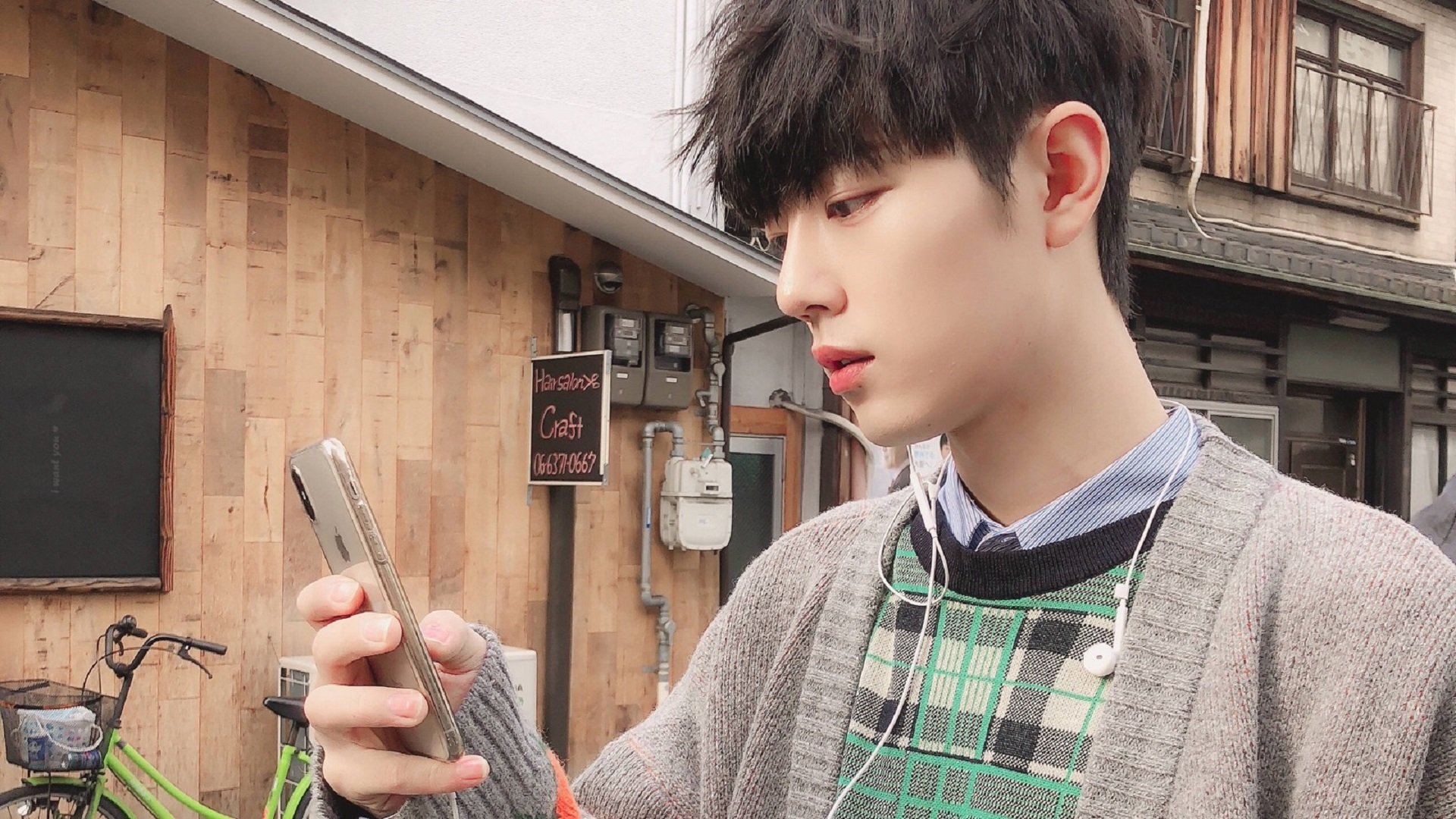 爱德华兹决胜时刻显神威,辽宁队力克热火夺胜利