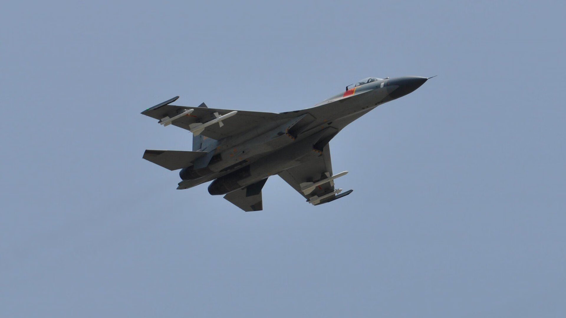 开云体育登录-跨越山海与赛场，当弱旅的奇迹遇见巨星的獠牙