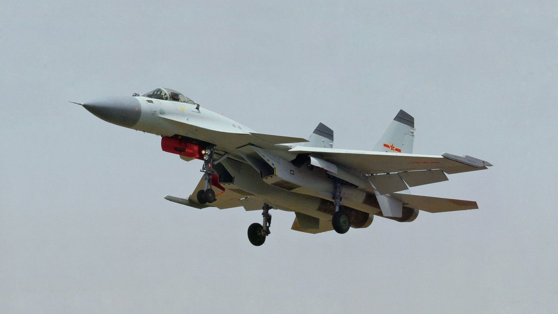 黄潜艇刺穿德意志巨舰,格列兹曼导演的逆转史诗