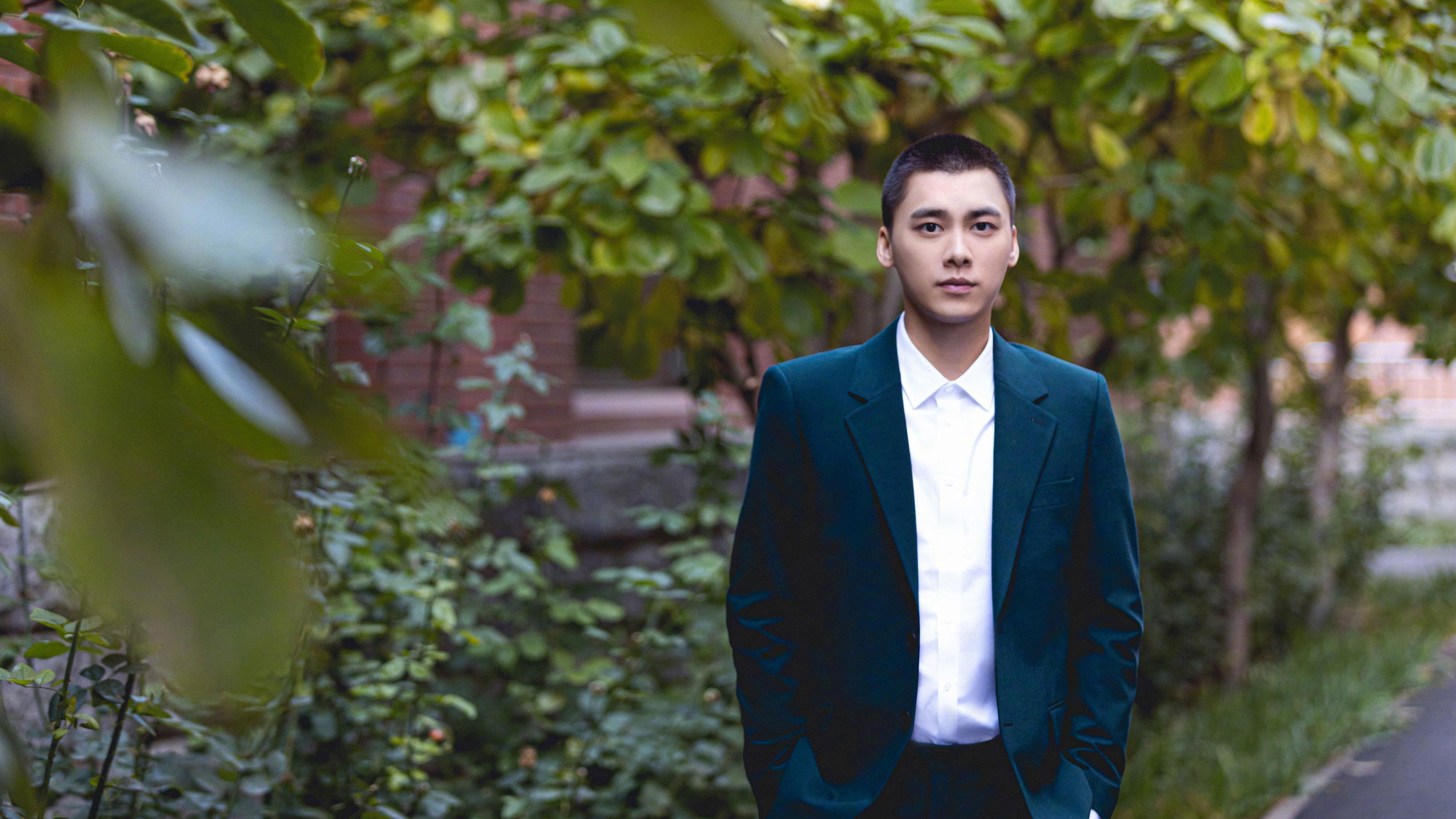 开云体育登录-绿色草坪上的大师课，乌克兰对阵智利一役，皮克为何演绎了防守艺术的终极教科书？